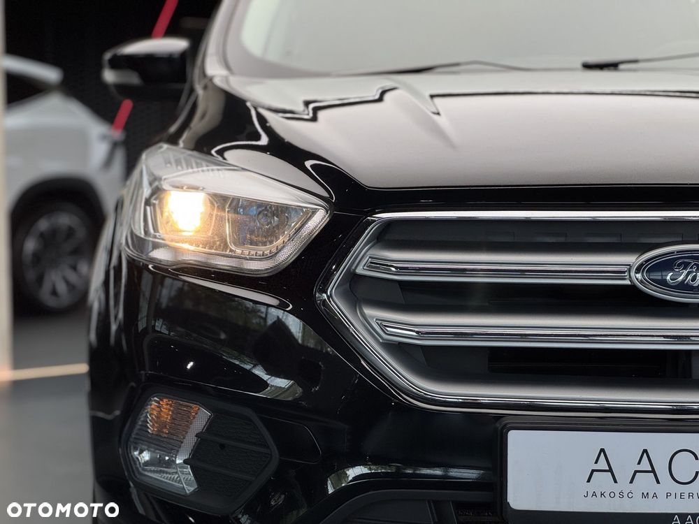 Ford Kuga 2.0 TDCi AWD Titanium - 40