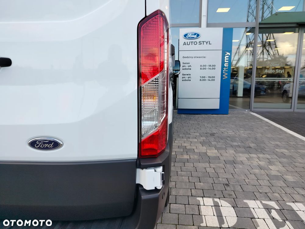Ford E-TRANSIT - 31