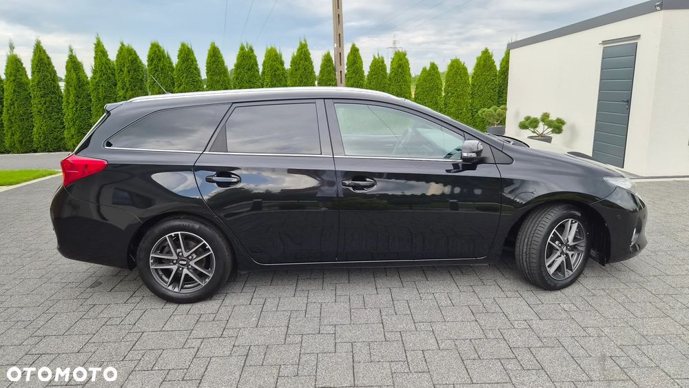 Toyota Auris 1.6 Valvematic Edition - 27