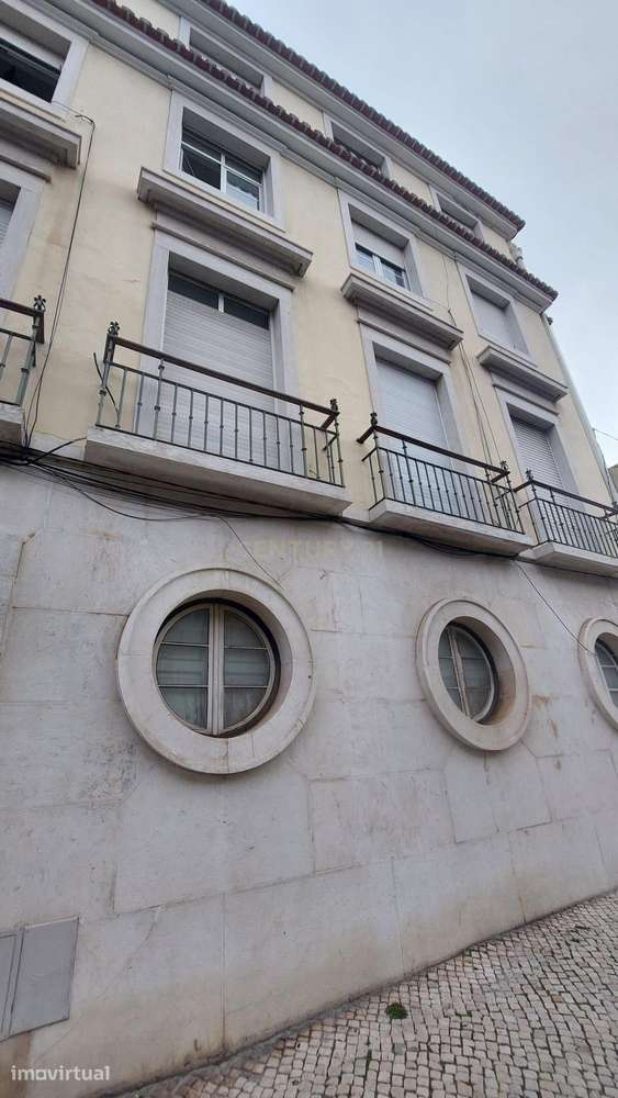 OPORTUNIDADE PARA INVESTIDORES NO CORAÇÃO DE LISBOA - Grande imagem: 3/33