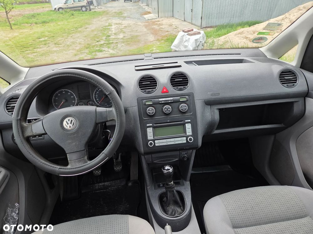 Volkswagen Caddy Life - 8