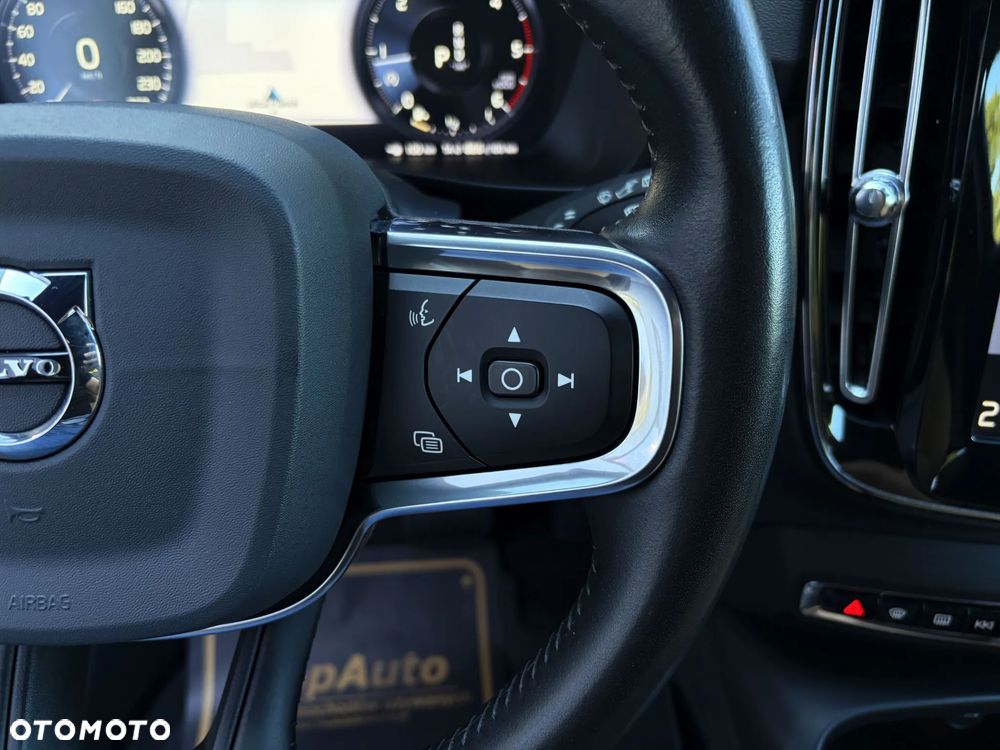 Volvo XC 40 D3 SCR Inscription - 24