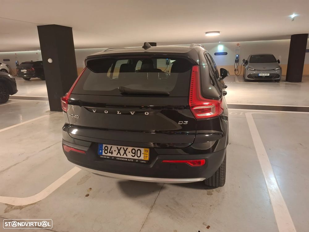 Volvo XC 40 2.0 D3 Momentum - 2