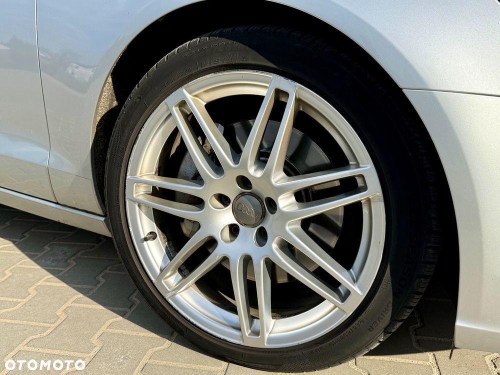 Audi A6 Avant 3.0 TDI DPF quattro S tronic - 12