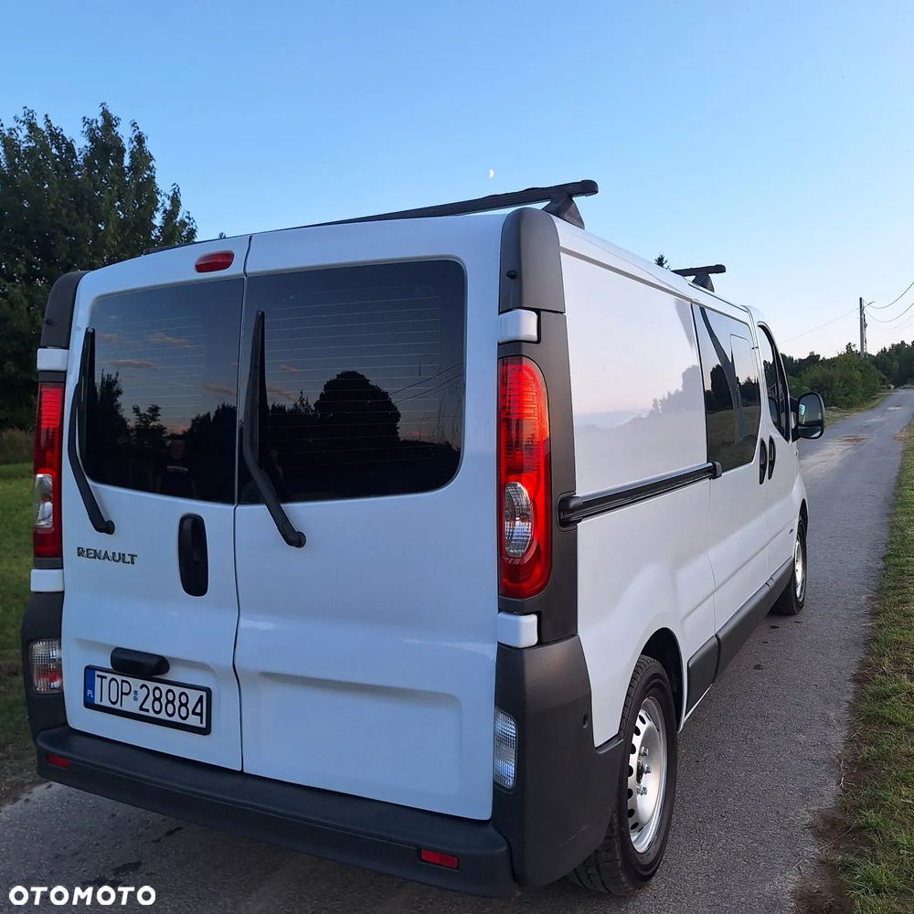 Renault Trafic - 10