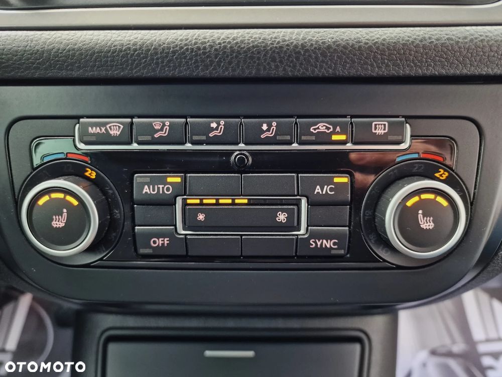 Volkswagen Golf Plus 1.6 TDI DPF DSG Life - 25