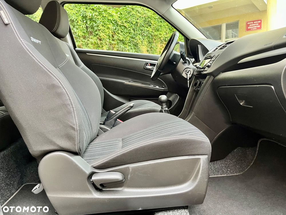 Suzuki Swift 1.2 30 Jahre - 13
