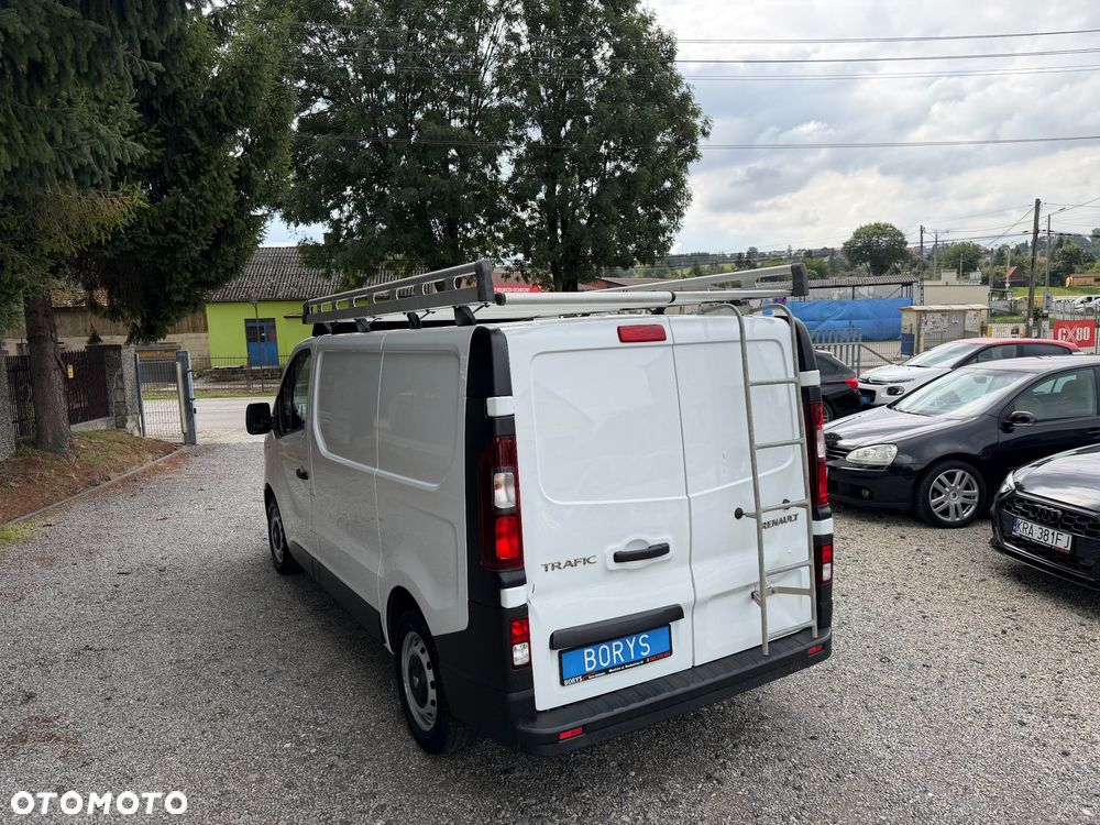 Renault Trafic - 26