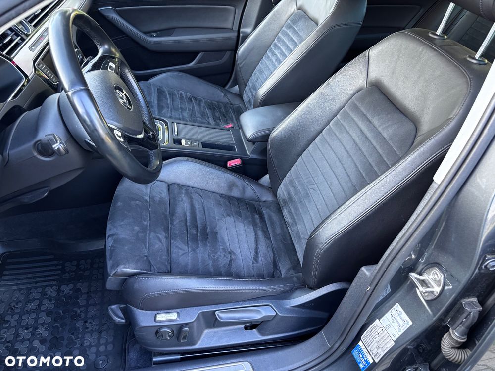 Volkswagen Passat 2.0 TDI BMT Highline DSG - 11