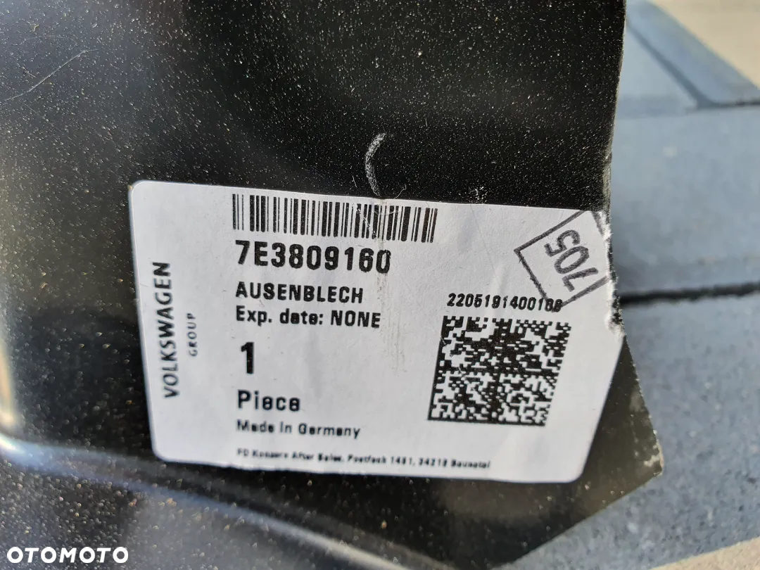 Transporter T6 T6.1 15-22 poszycie boku prawe LONG - 6