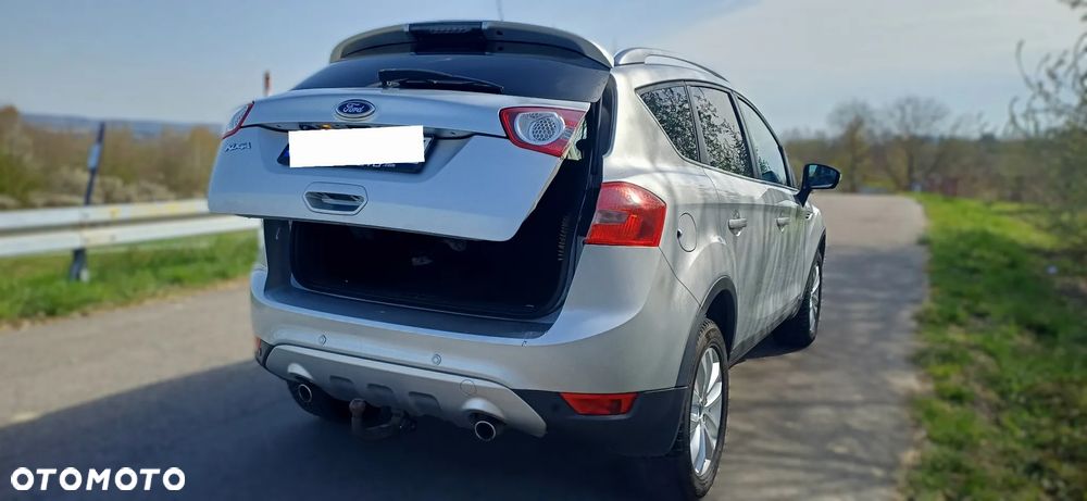 Ford Kuga 2.0 TDCi 4x4 Titanium - 15