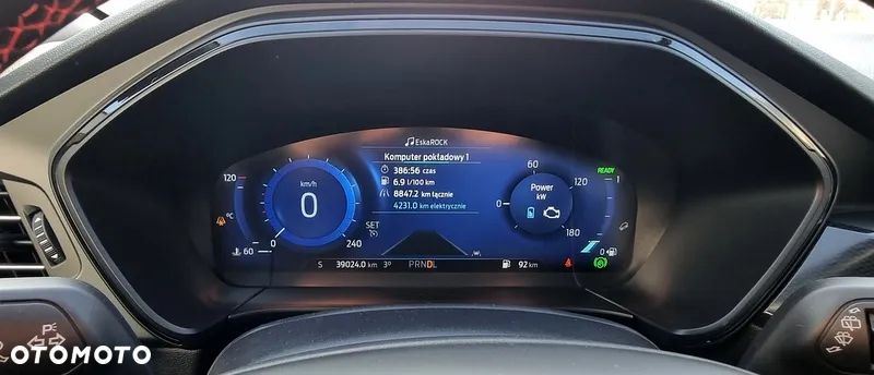 Ford Kuga 2.5 FHEV FWD ST-Line X - 13