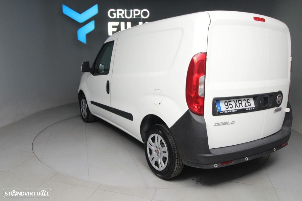 Fiat Doblo Dobló Cargo 1.3m-jet Easy 3l - 4