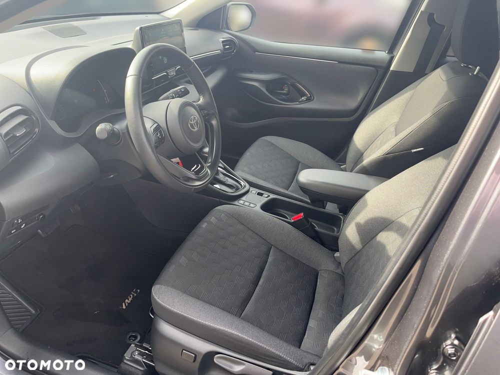Toyota Yaris Hybrid 1.5 Style - 8