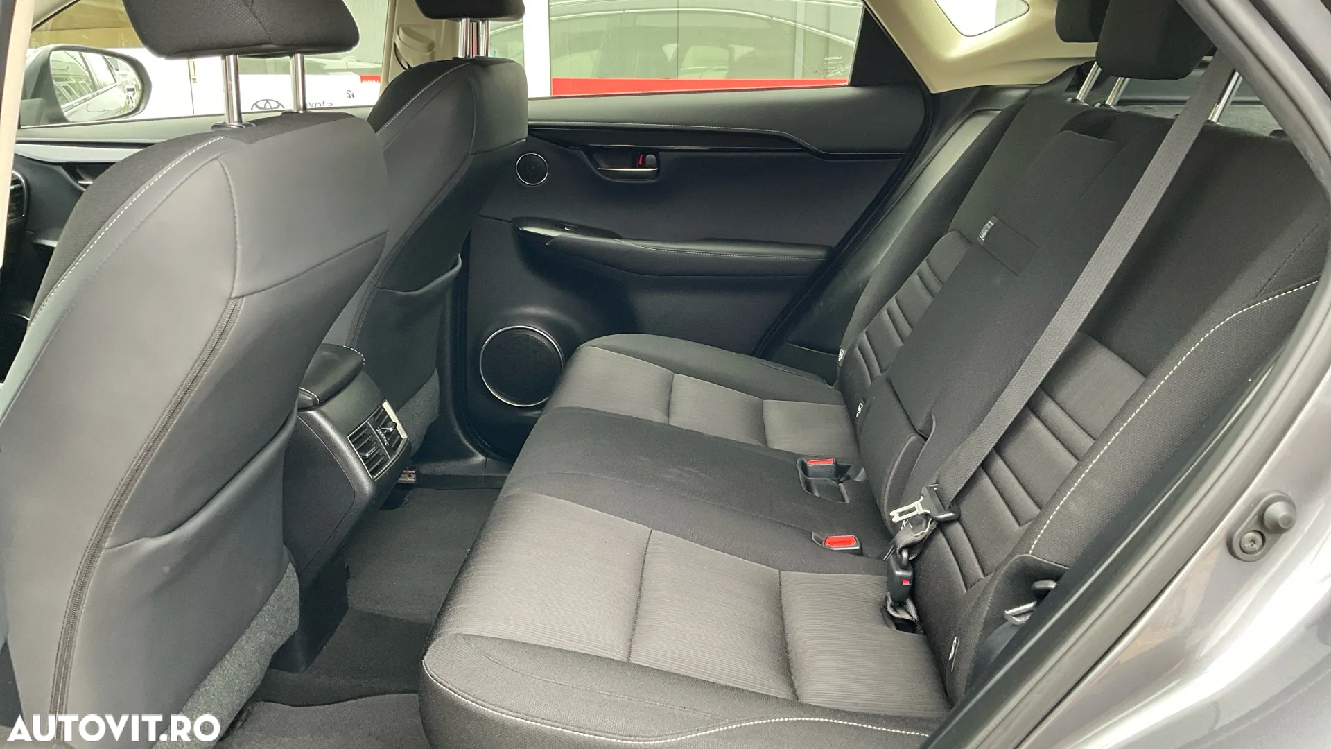 Lexus Seria NX 300h AWD Business - 13