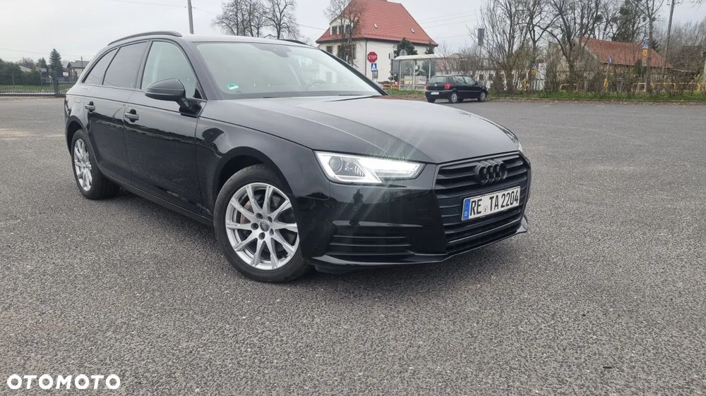 Audi A4 Avant 2.0 TDI Design S tronic - 6
