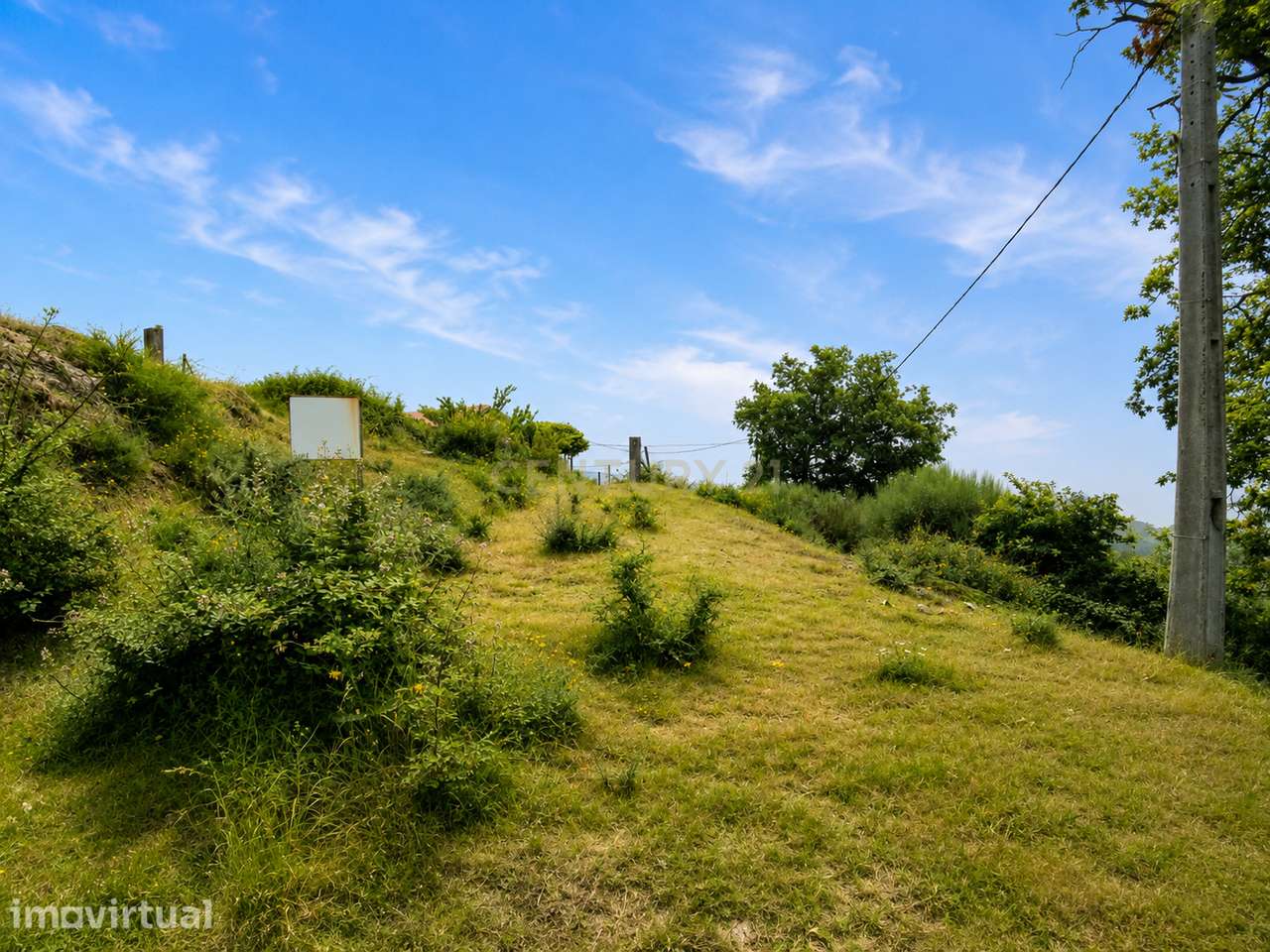 **Oportunidade no Gerês: Terreno de 850 m² com Ruína em Valdreu, Vila - Grande imagem: 2/14