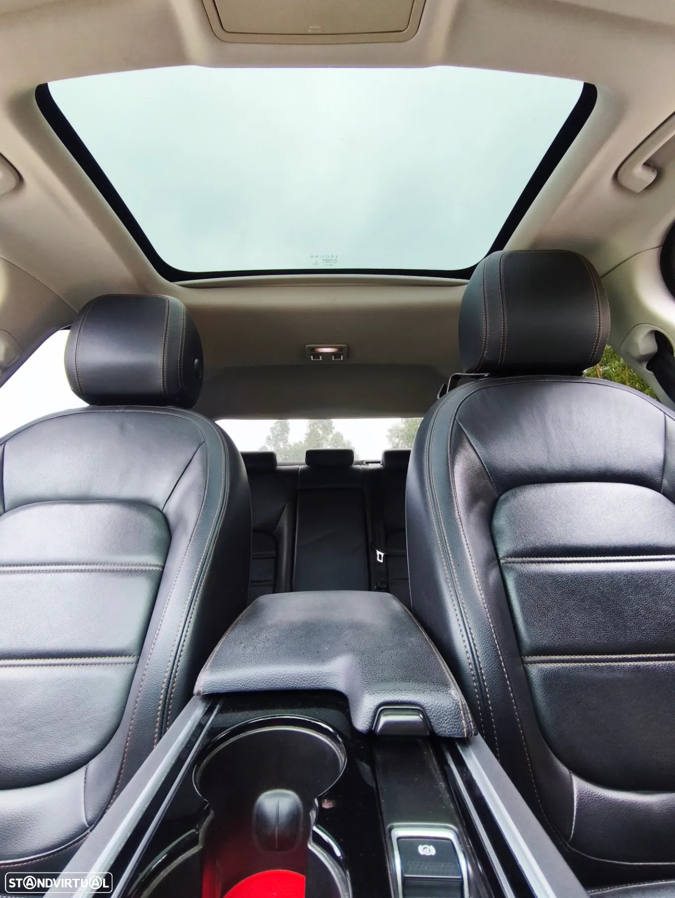 Jaguar XE 2.0 D S - 7