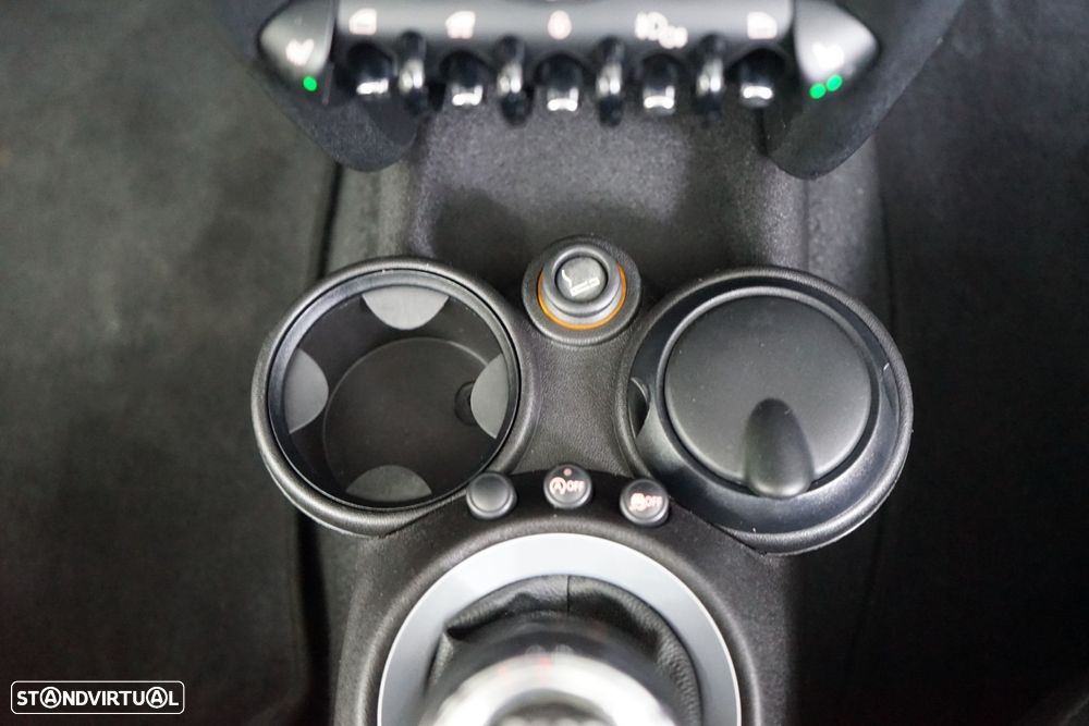 MINI Cabrio Cooper D - 25