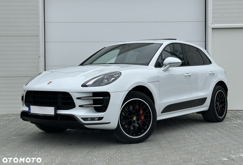Porsche Macan Turbo PDK - 1
