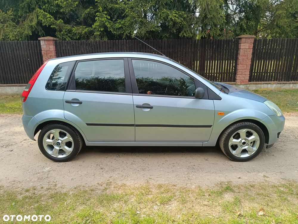 Ford Fiesta 1.3 Blues - 4