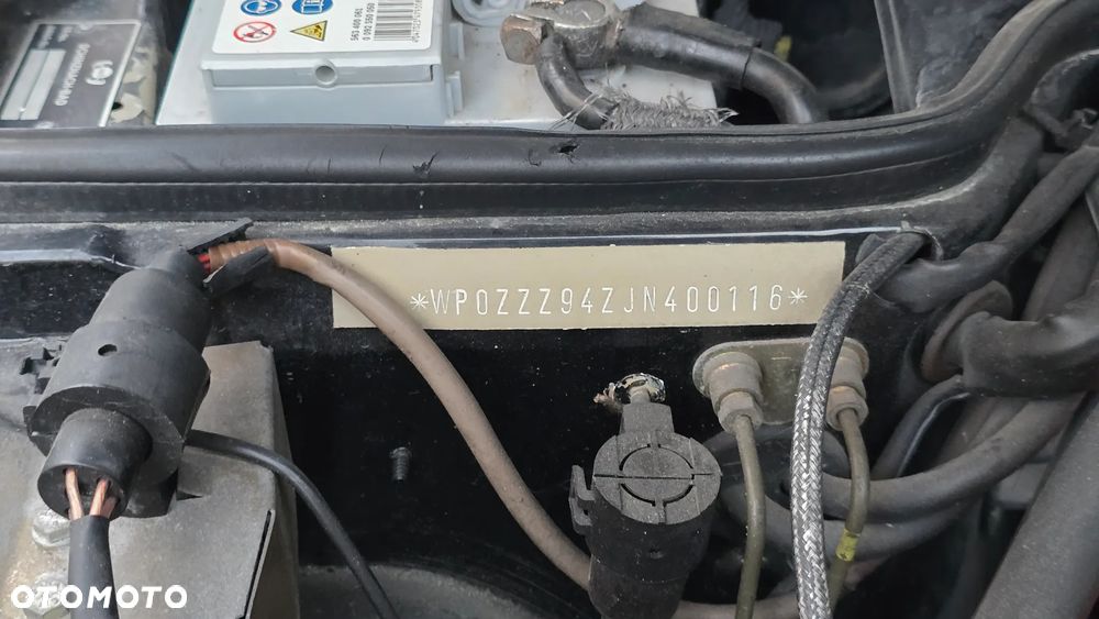 Porsche 944 - 23