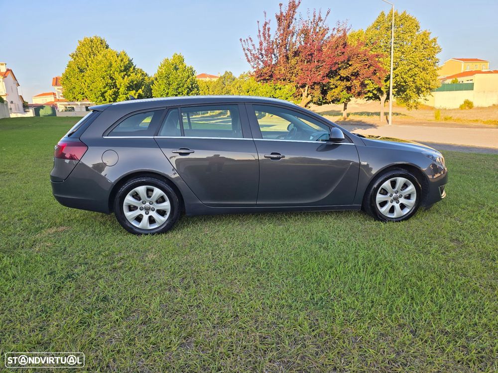 Opel Insignia Sports Tourer 2.0 CDTi Executive S/S - 14