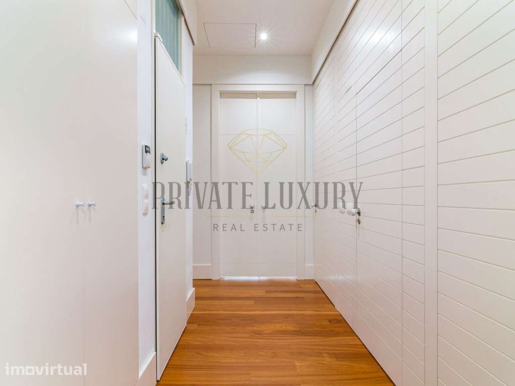 Apartamento T4 moderno com terraço privado - Grande imagem: 2/31