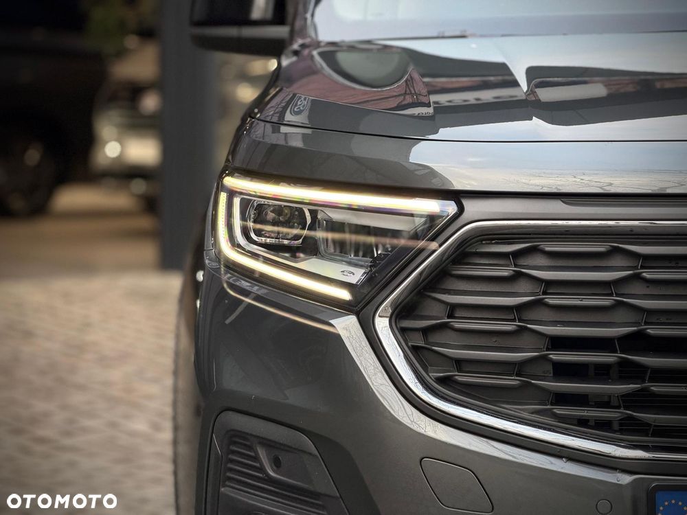 Ford Tourneo Connect Grand - 9