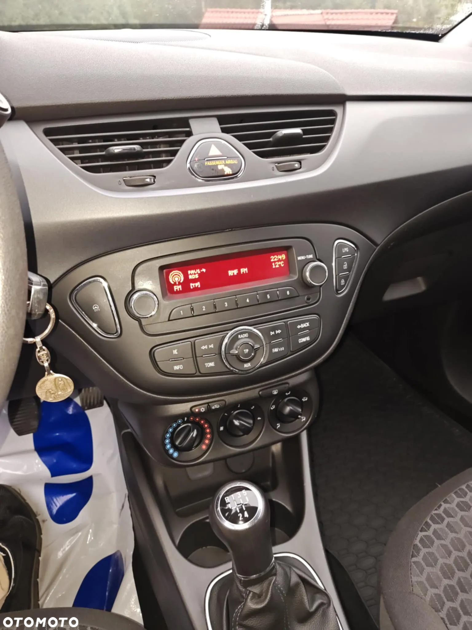 Opel Corsa 1.4 Enjoy - 3