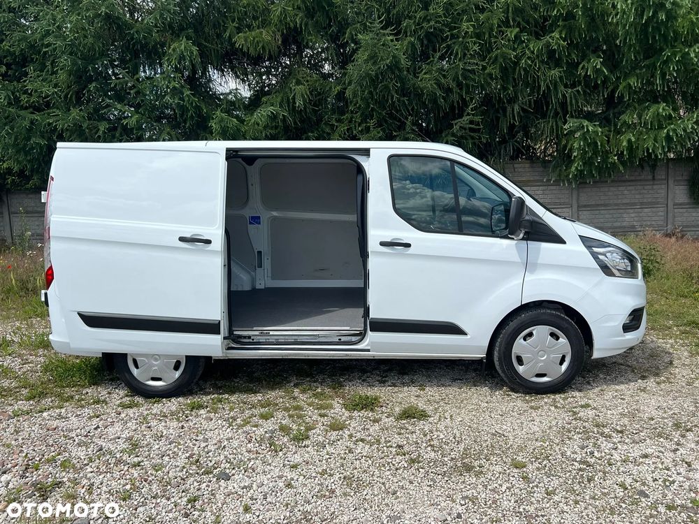 Ford Transit Custom - 24