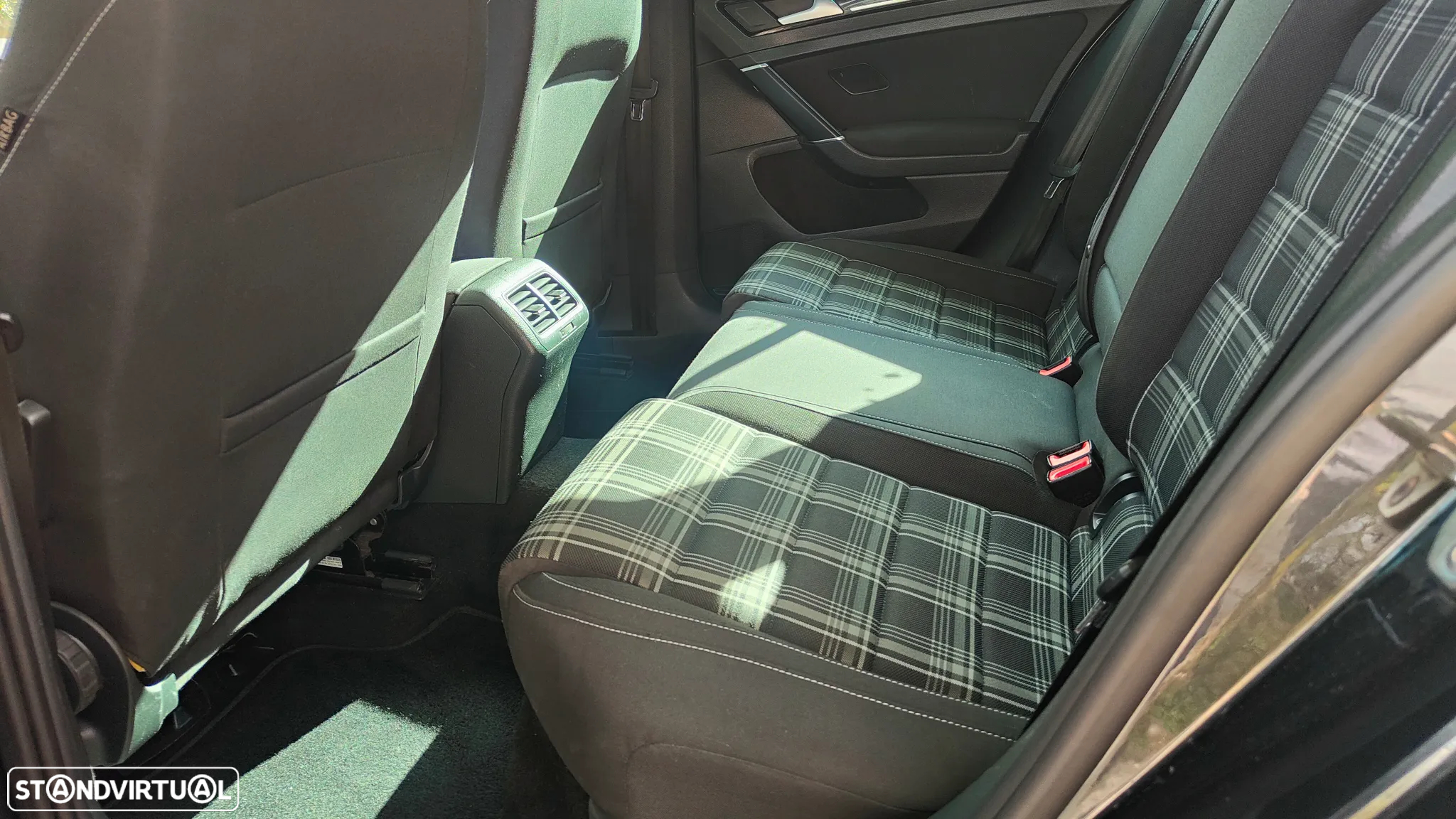 VW Golf Variant 2.0 TDi GTD DSG - 9