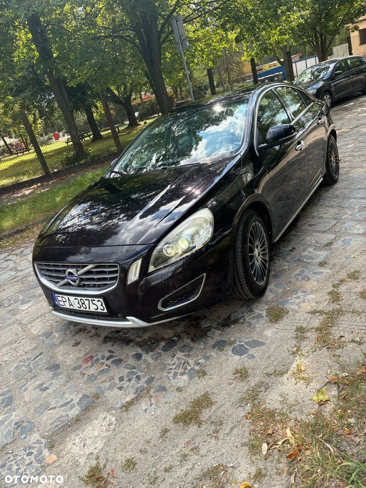 Volvo S60 D3 Momentum - 3