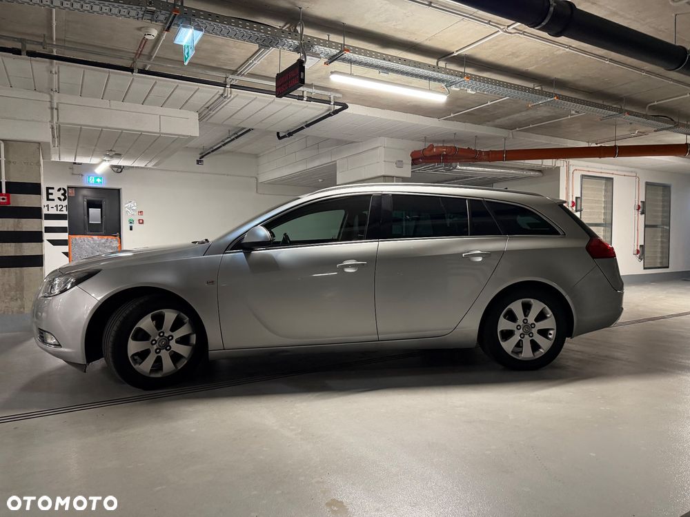 Opel Insignia 2009 photo 2