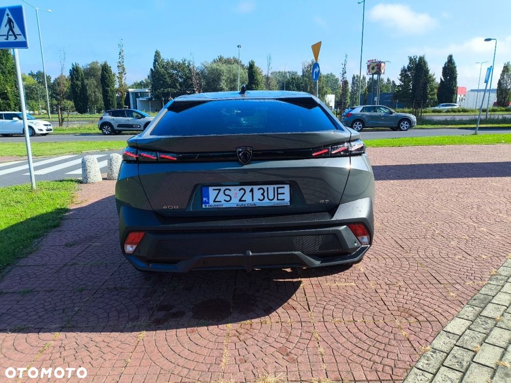 Peugeot 408 - 6