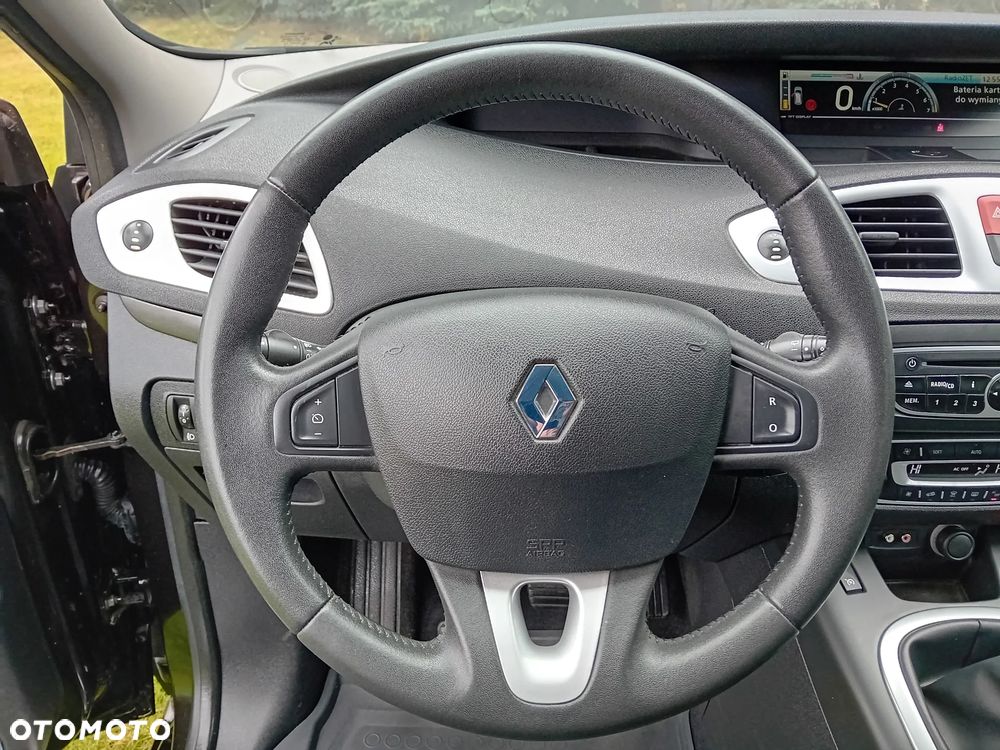 Renault Scenic 1.6 16V 110 LIMITED - 19