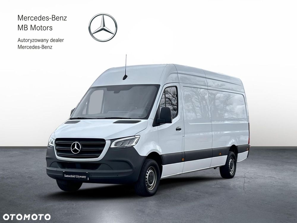 Mercedes-Benz Sprinter - 2
