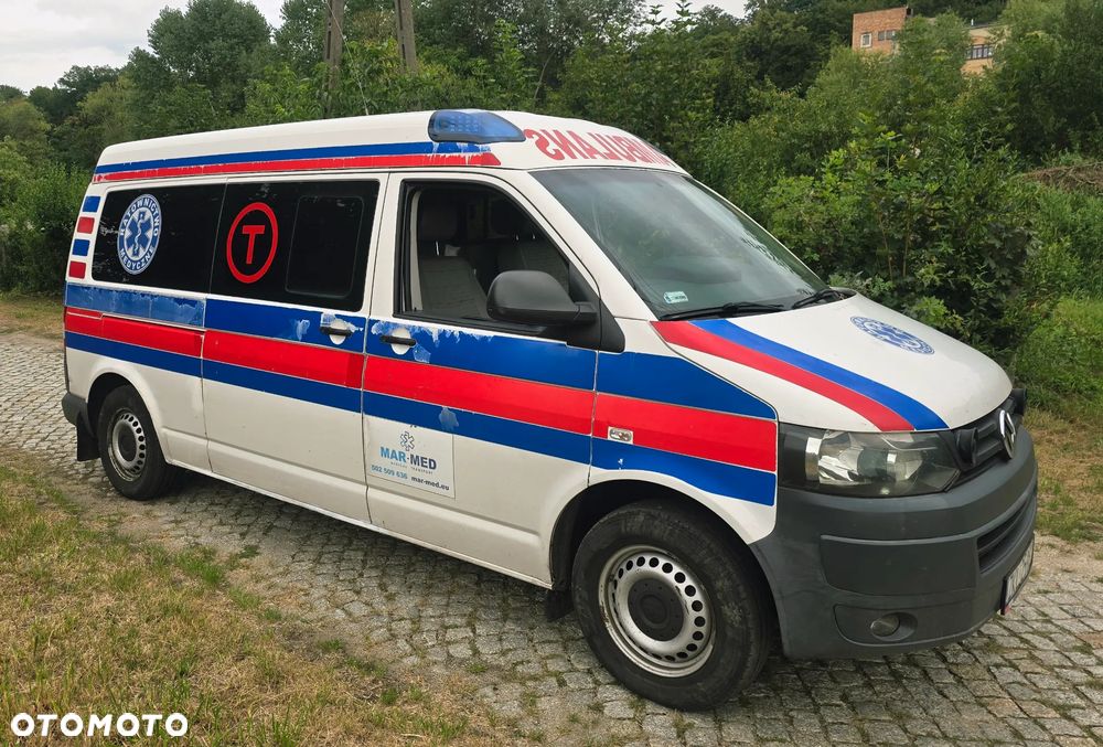 Volkswagen Transporter 2.0 TDi Karetka Ambulans Nosze - 2