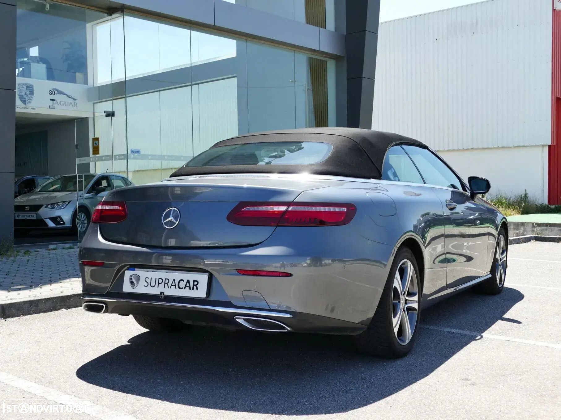 Mercedes-Benz E 200 Aut. - 17