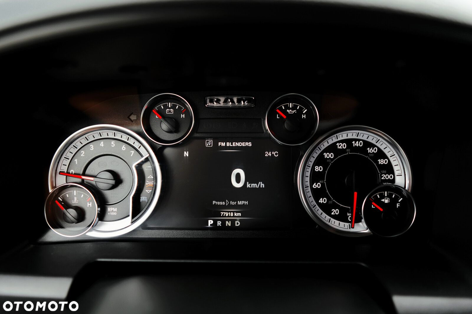 RAM 1500 - 22