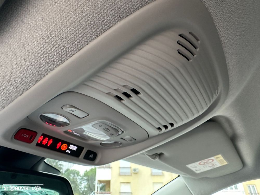 Citroën C3 Aircross 1.2 PureTech Shine EAT6 - 24