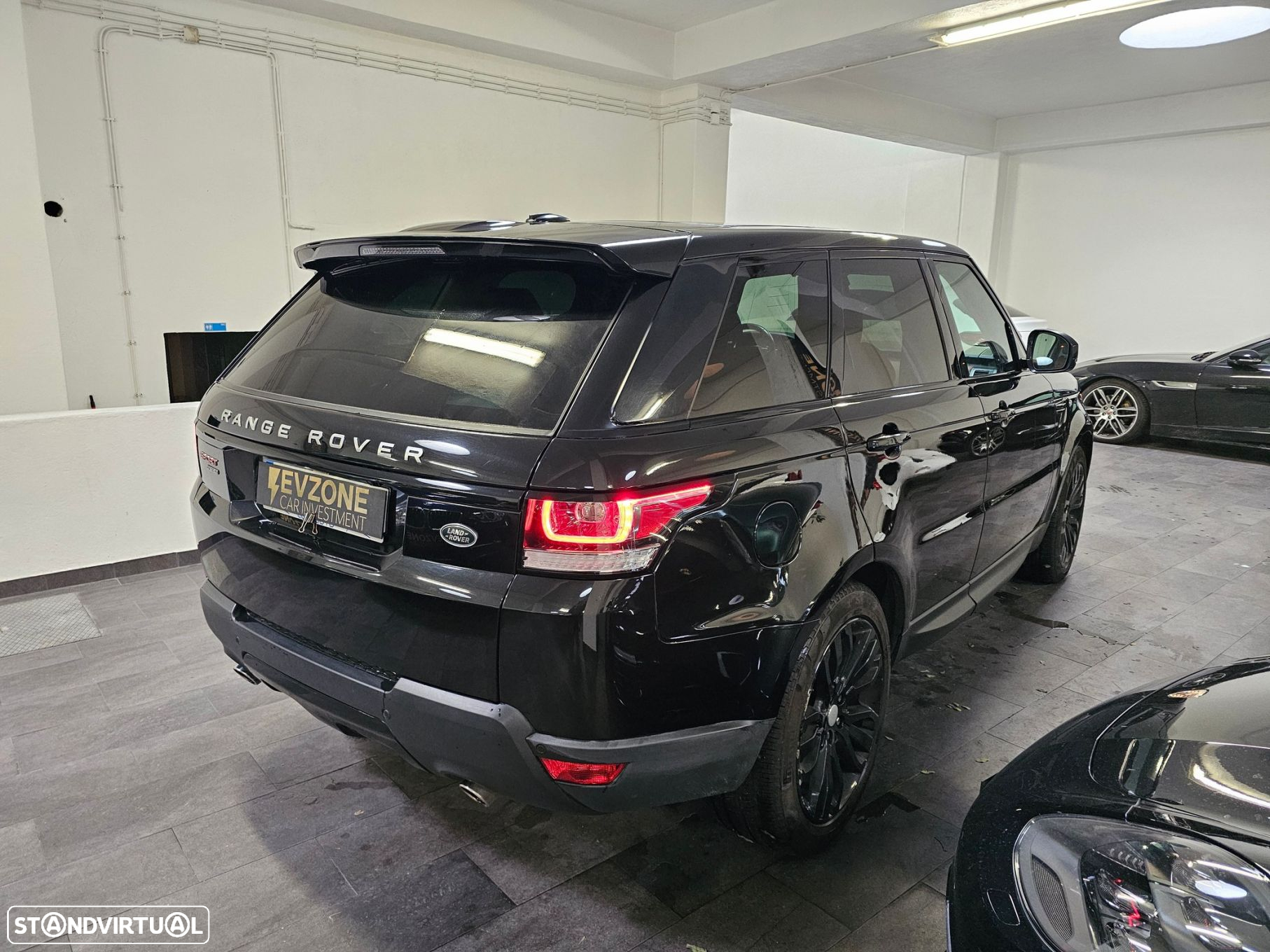 Land Rover Range Rover Sport 3.0 SDV6 HSE - 8