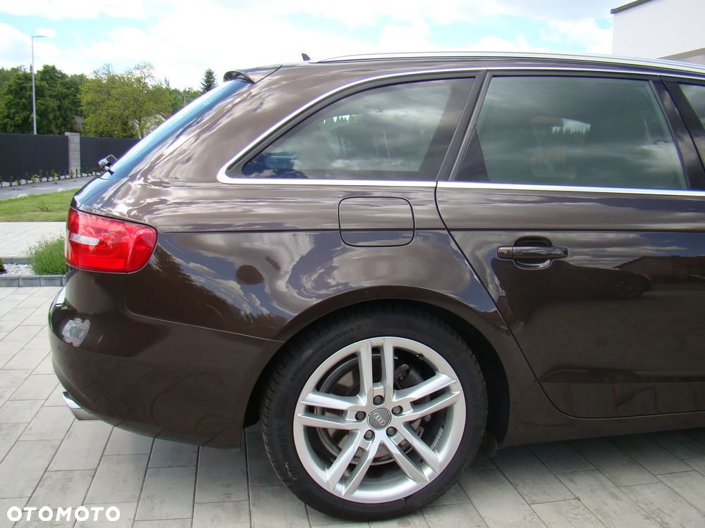 Audi A4 Avant 1.8 TFSI S line Sportpaket - 12