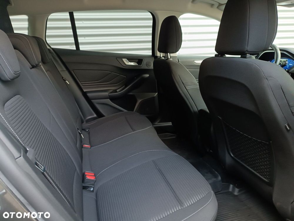 Ford Focus 1.5 EcoBoost Titanium X - 36