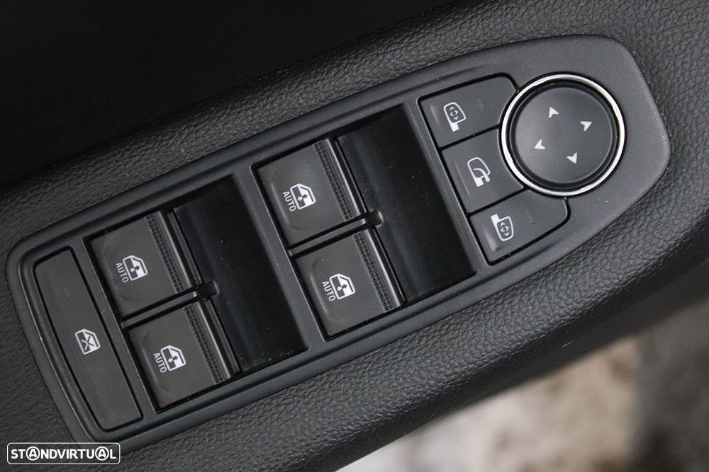 Renault Clio 1.0 TCe Evolution - 23