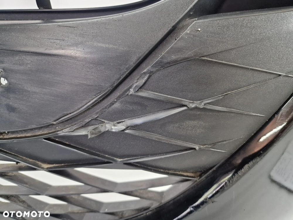 MAZDA 5 LIFT 10- ZDERZAK PRZEDNI PRZÓD NA SPRYSKI + KRATKA ŚRODKOWA , NR C513-50031 , NR AUKCJI NZ686 - 17
