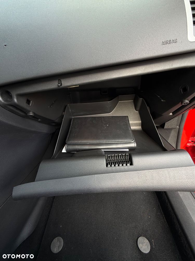 Opel Astra 1.6 T Sport - 20