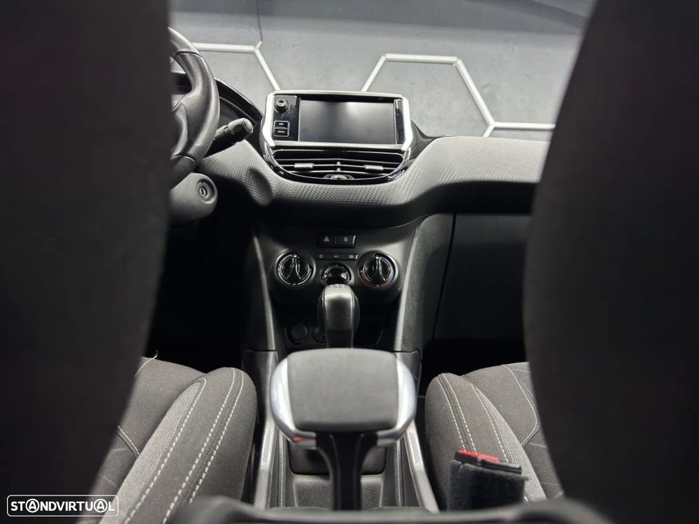 Peugeot 2008 1.6 BlueHDi Active - 13