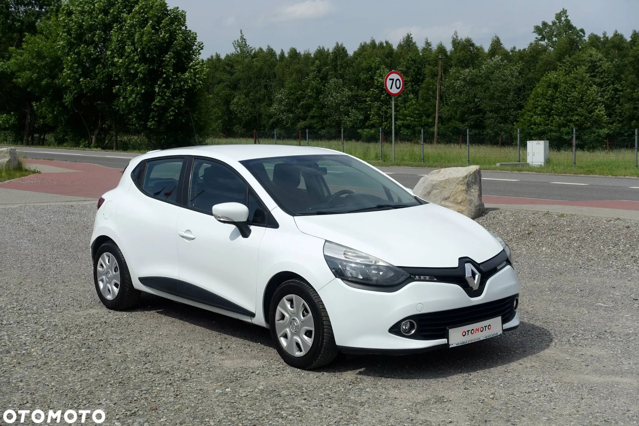 Renault Clio 1.2 16V 75 Expression - 1