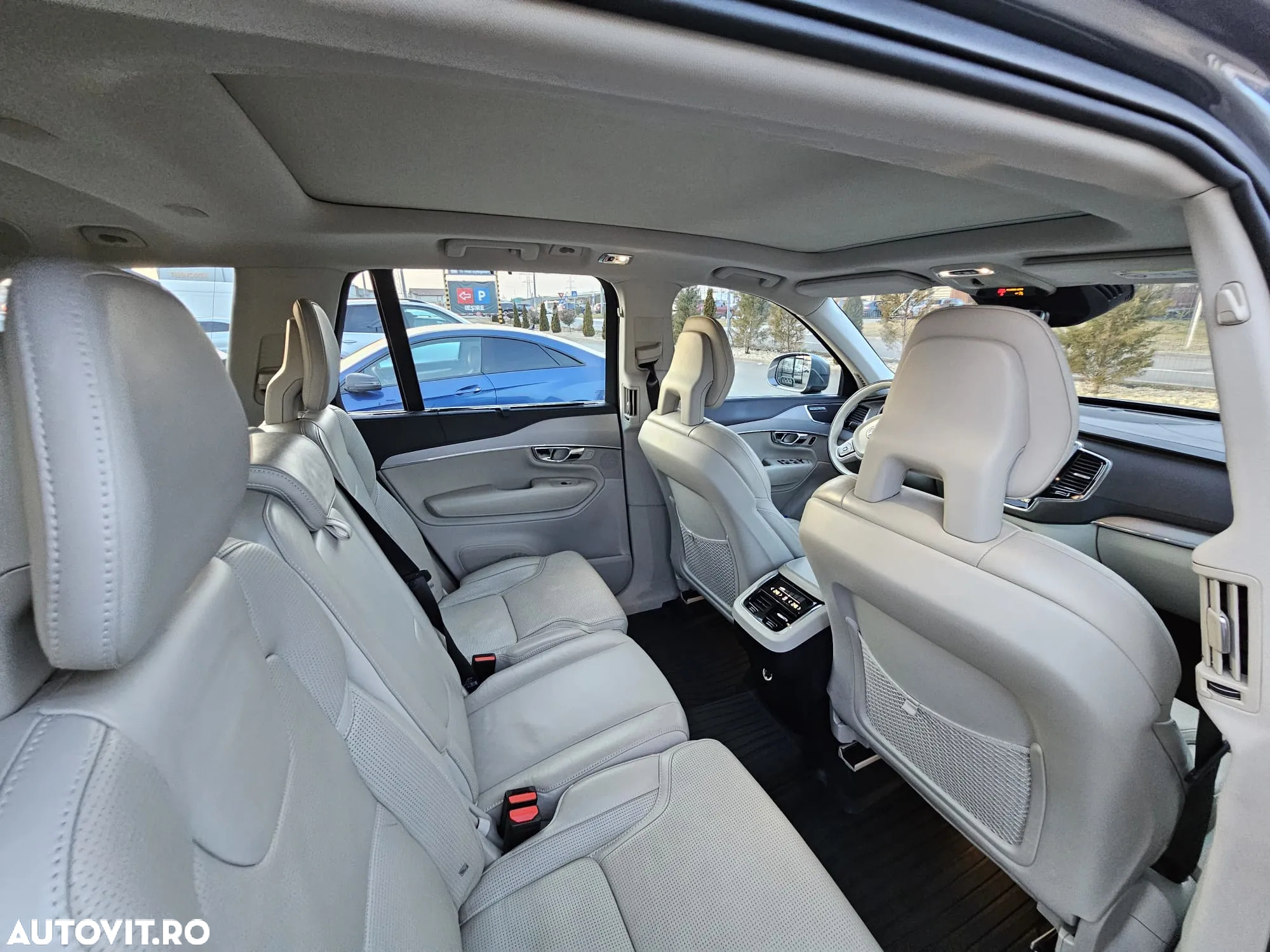 Volvo XC 90 D5 AWD Inscription - 28